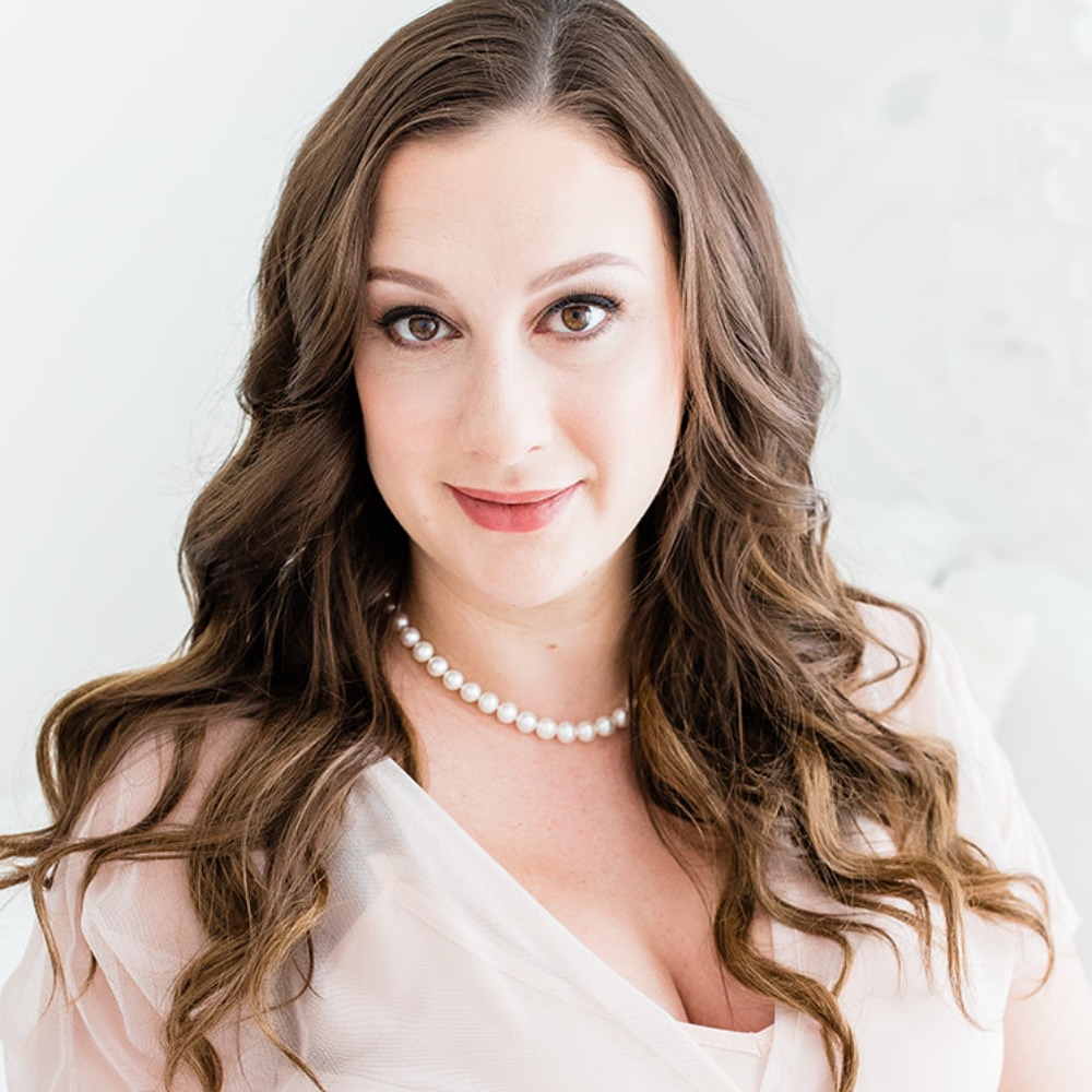 Meet your Posher, Amy